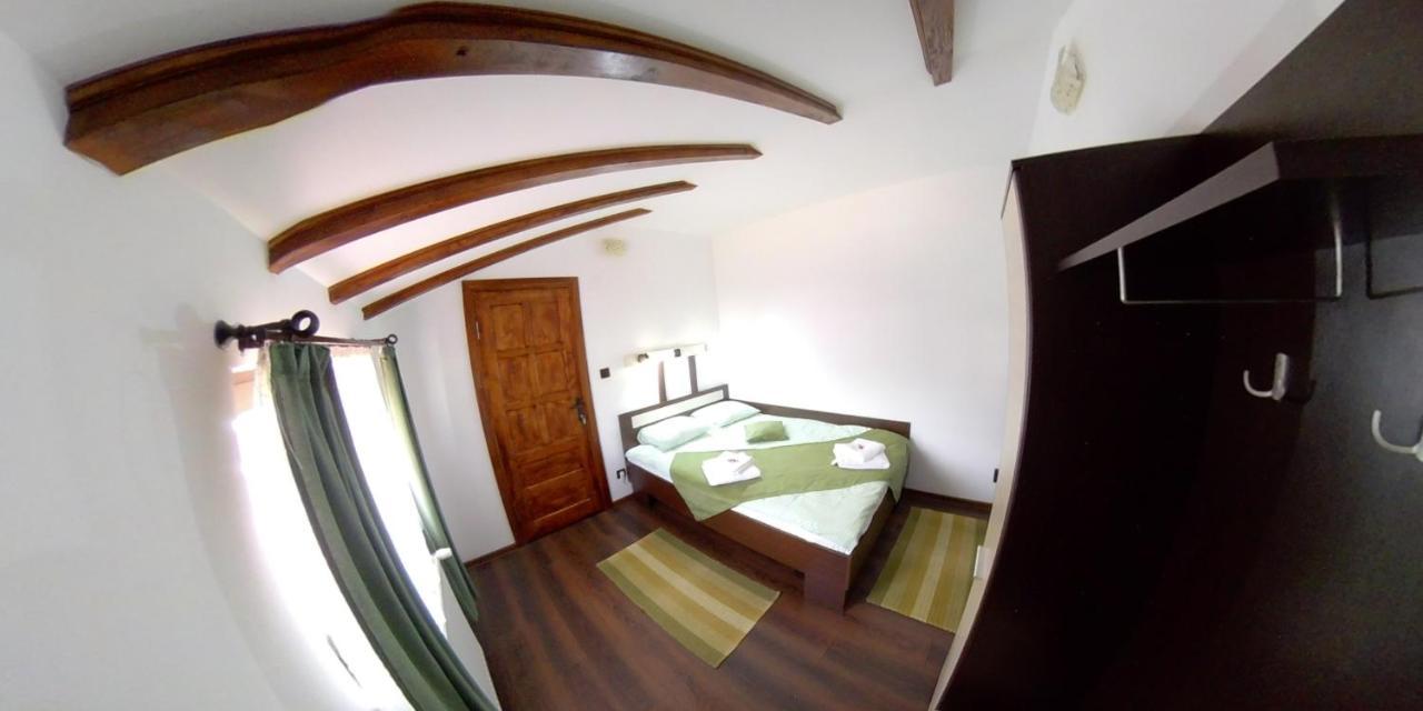 Mansarda Maradu Apartment Sinaia Room photo